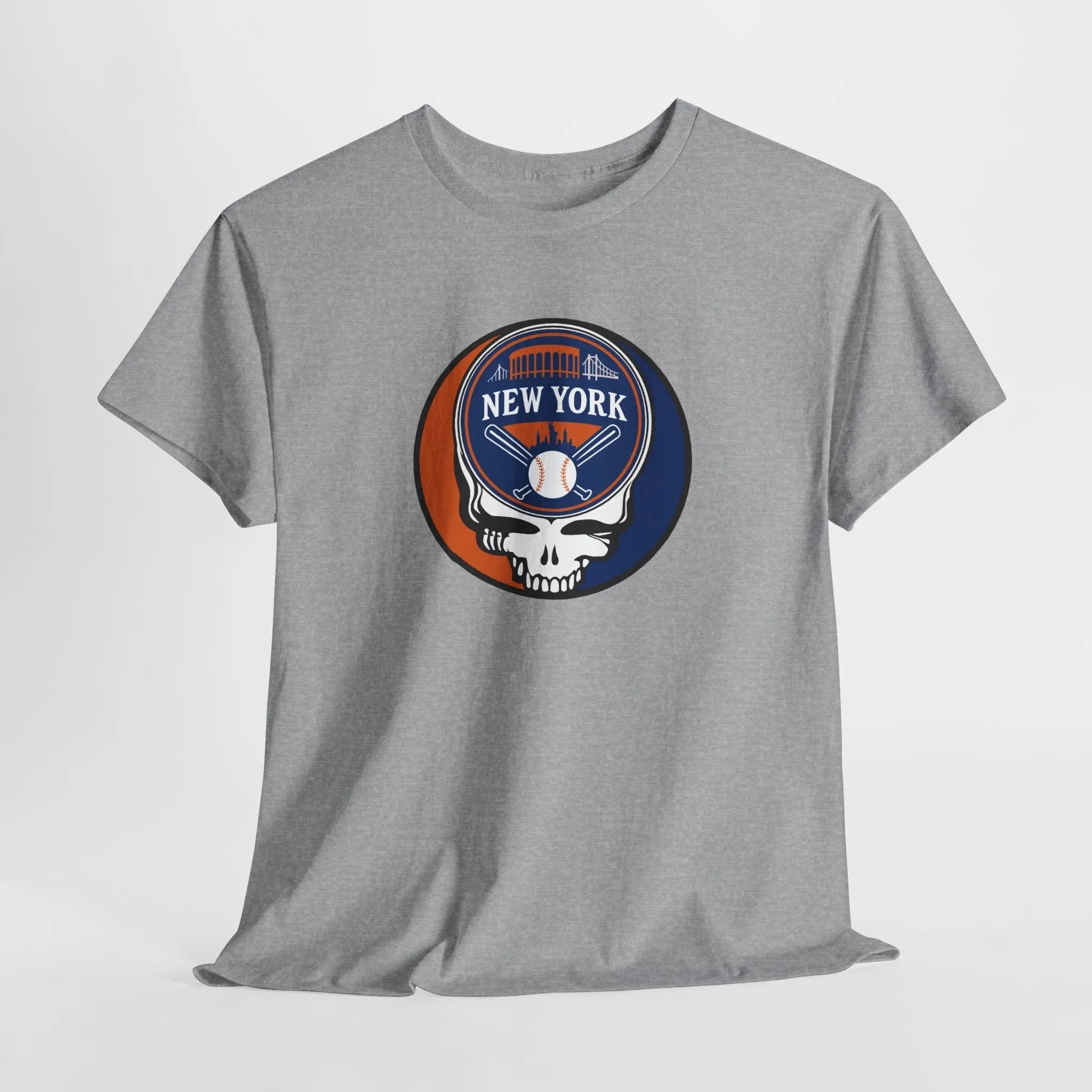 Heather gray T-shirt with circular New York Mets logo skull graphic on chest