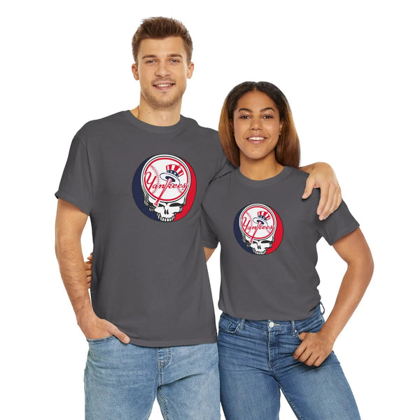 Charcoal T-shirt with Yankees Stealie skull logo graphic on chest