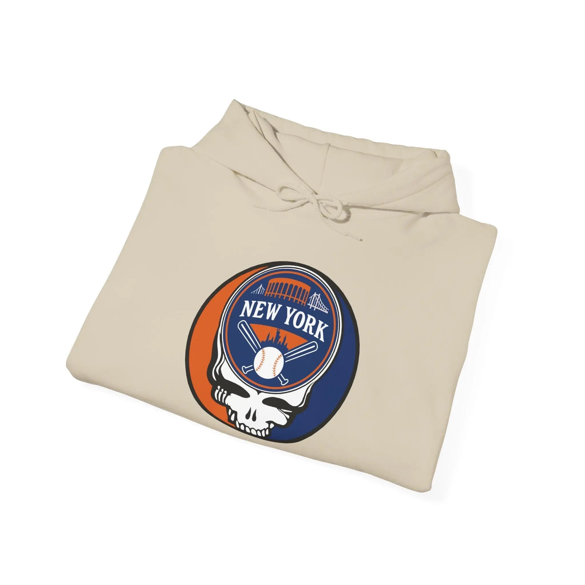 Sand color hoodie with adjustable hood, front pouch pocket, New York Mets logo patch