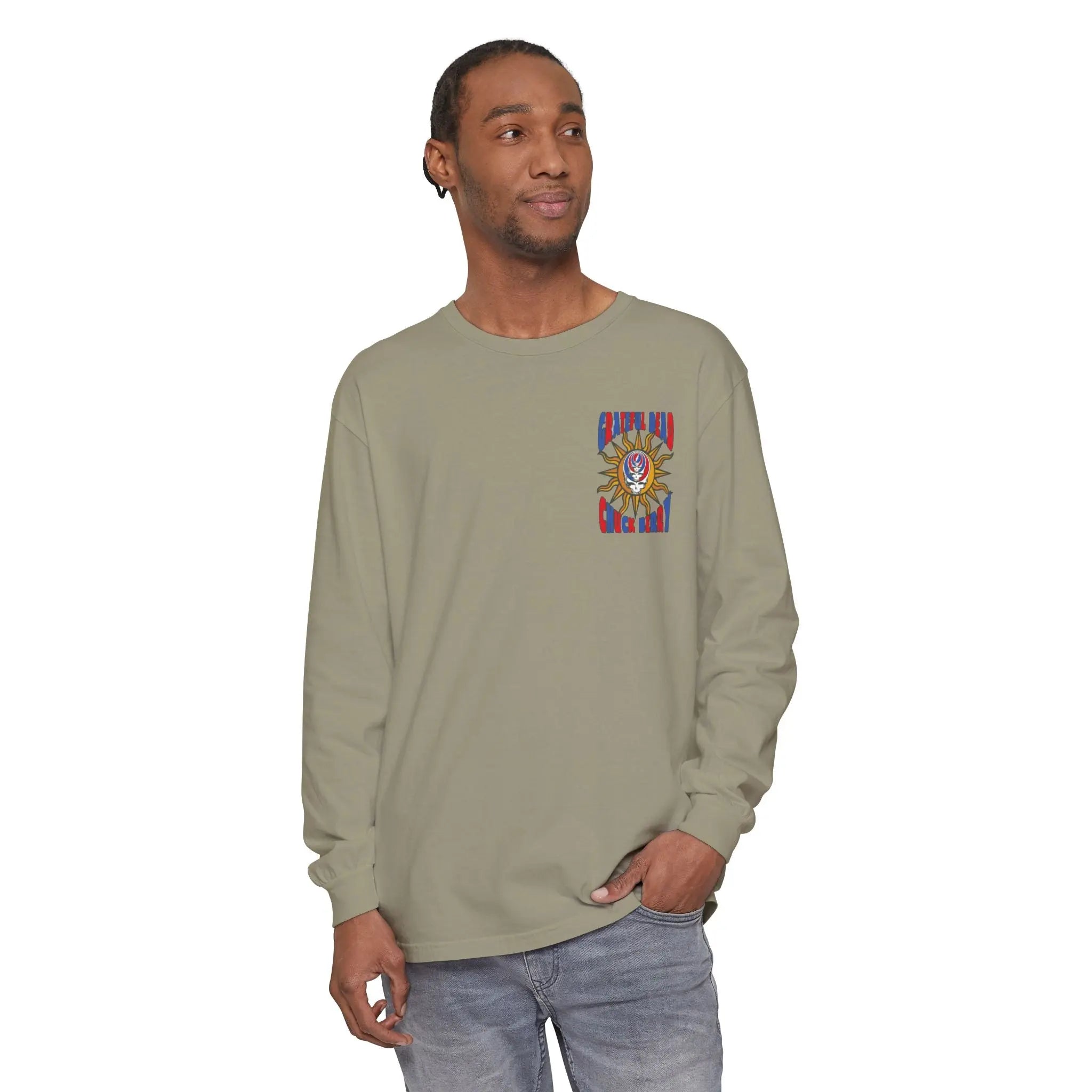 Gray long-sleeve T-shirt with small front festival skull emblem