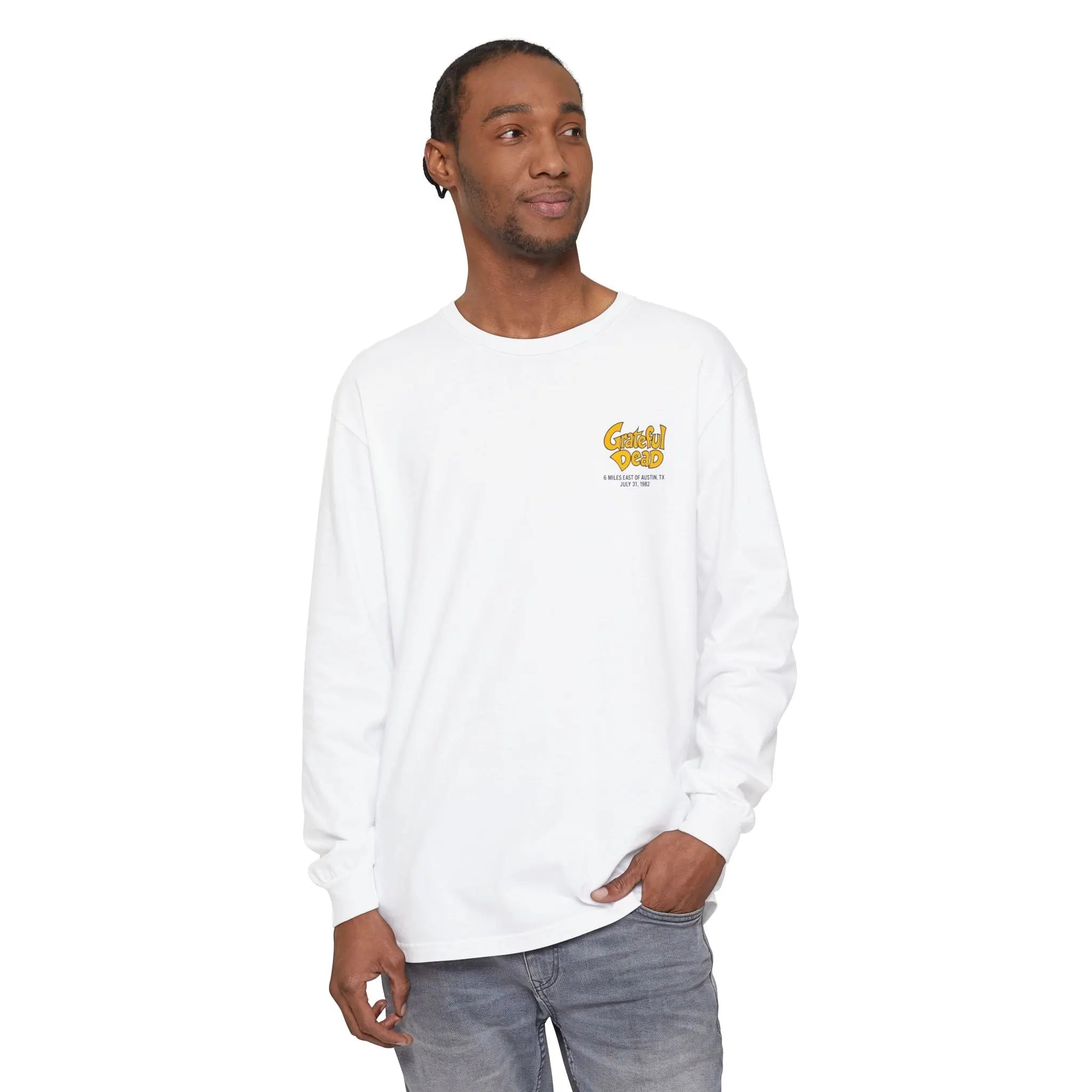 Long-sleeve T-shirt, white, small yellow chest logo