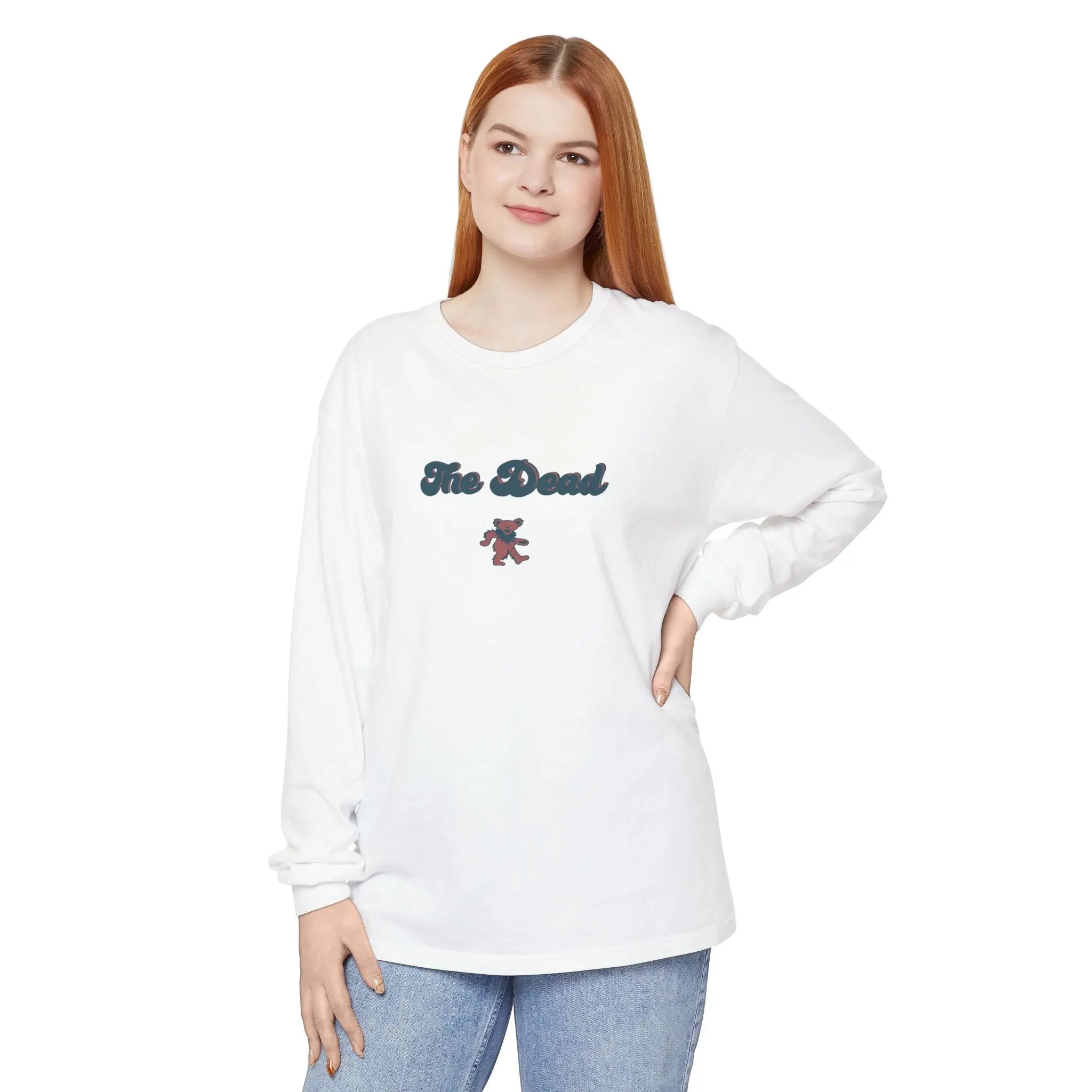 White long-sleeve crewneck T-shirt with 