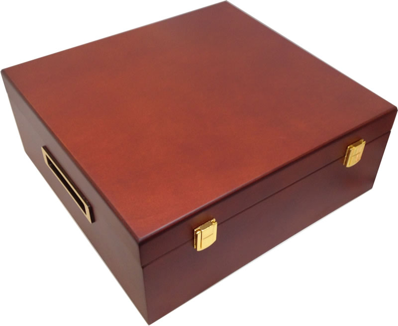 Mahogany poker chip case, matte finish with brass latches and side pull handle