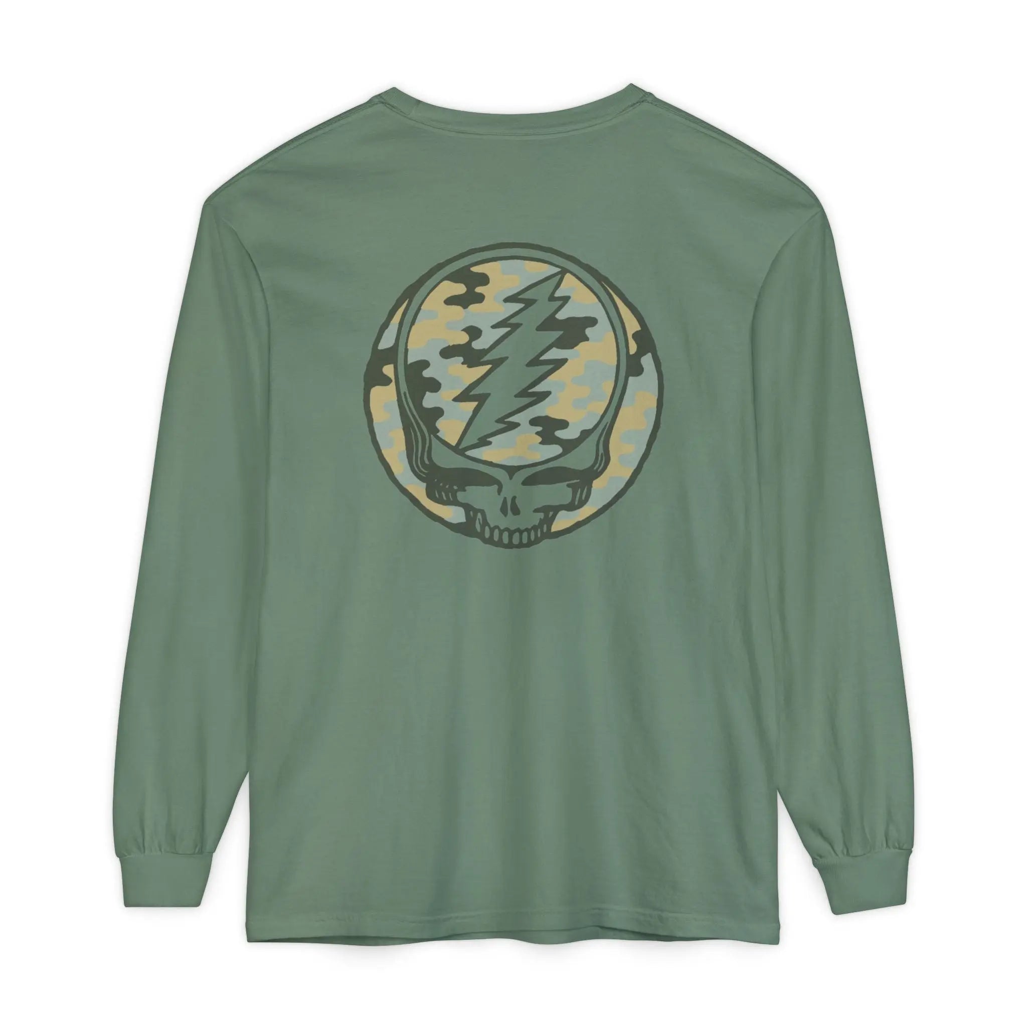Green long-sleeve shirt, back print with camo skull emblem, crew neck