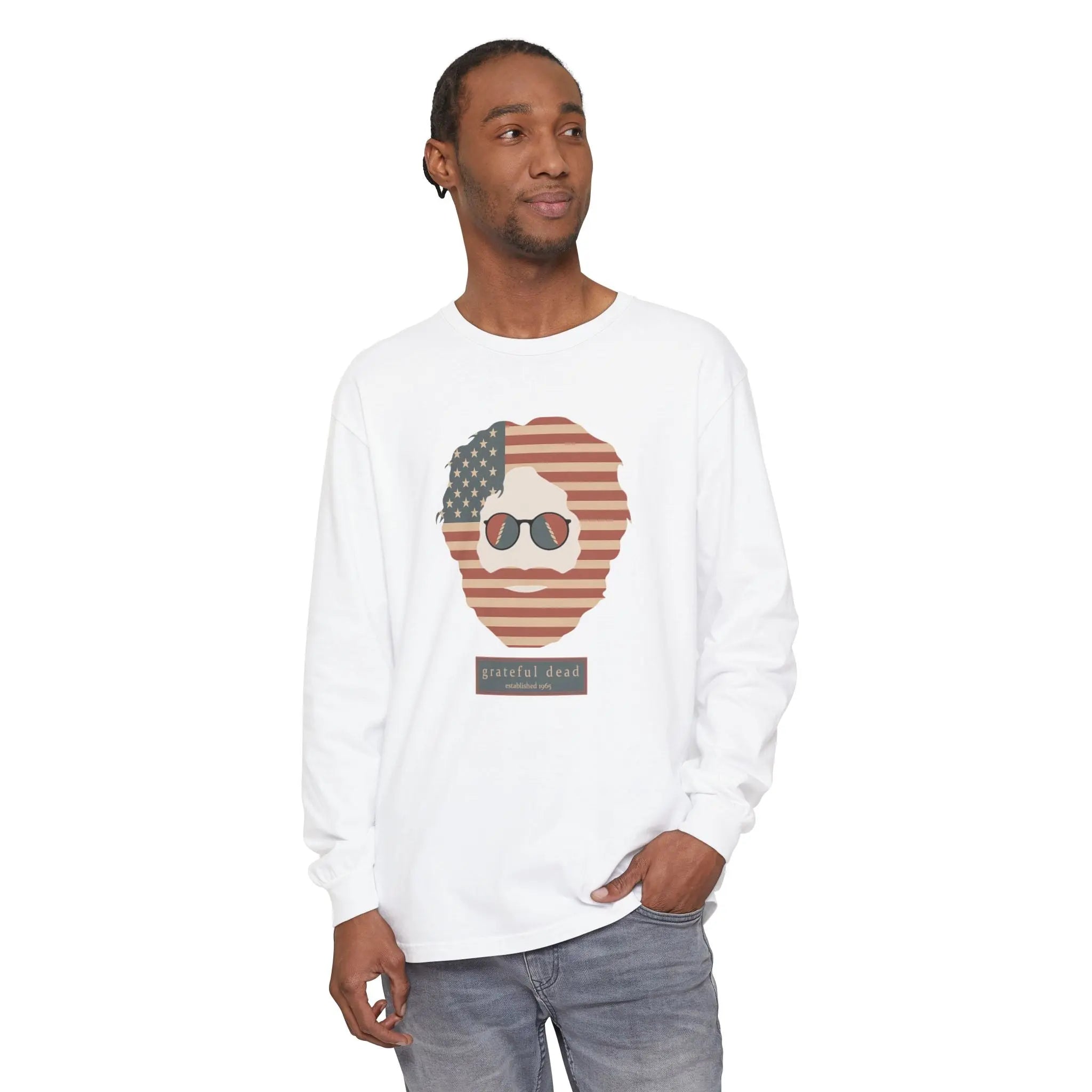 White long-sleeve T-shirt with patriotic bear graphic on chest