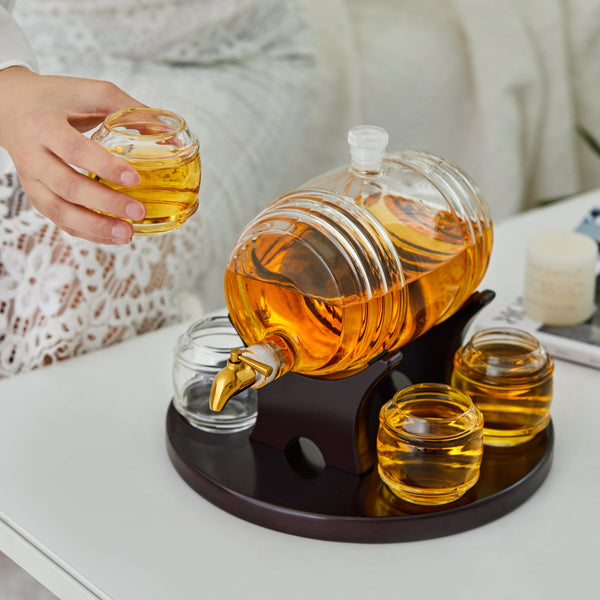 Barrel-style whiskey decanter with spigot and stand, with 2 glass cups