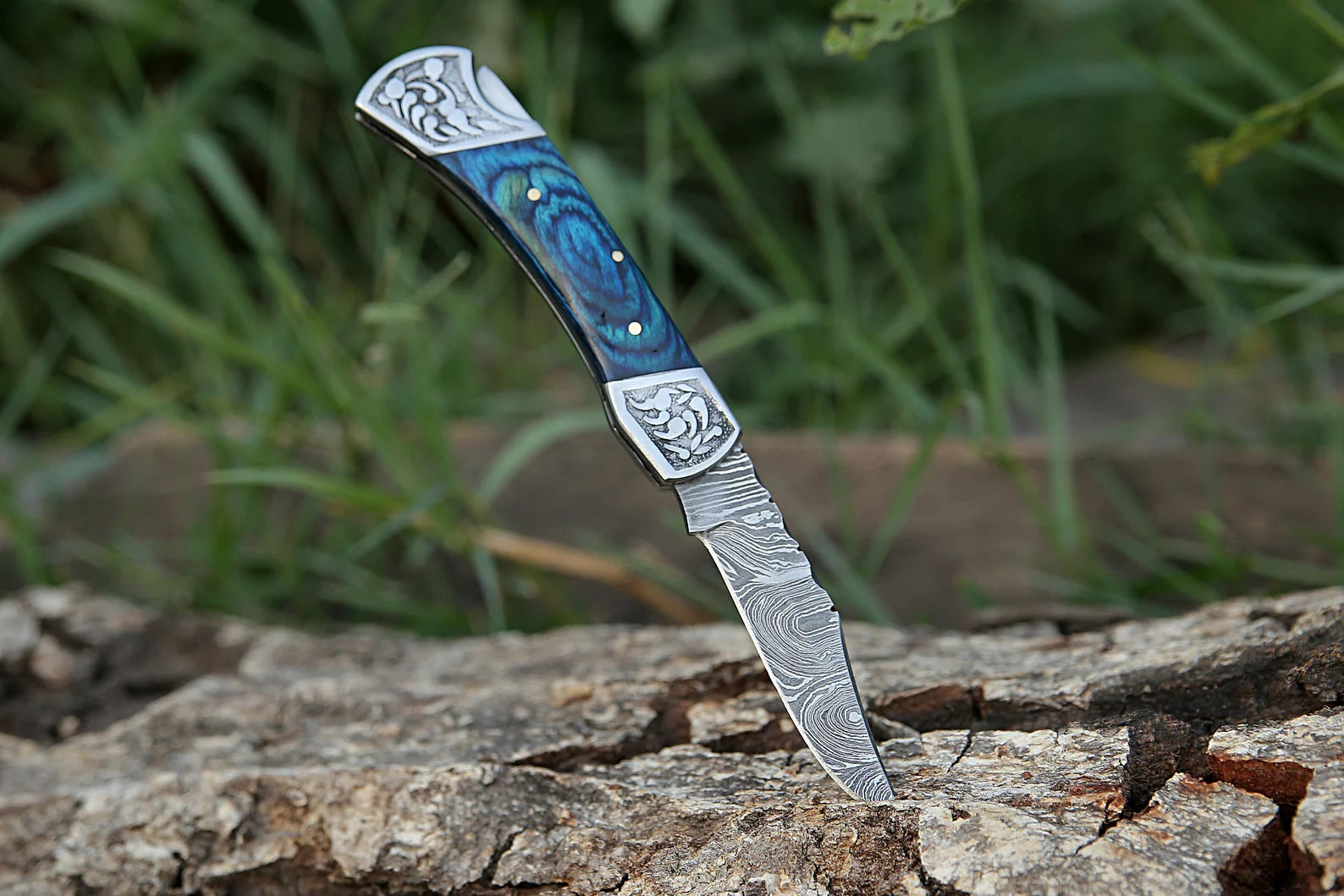 Damascus Steel Folding Pocket Knife – Blue Handle For the Outdoorsman Orklo Knives