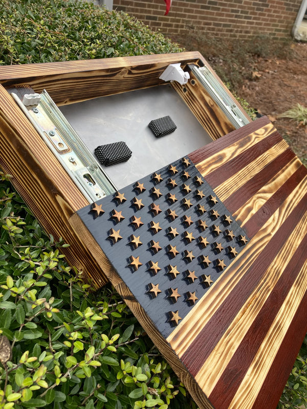 Blue with Red Stripe American Flag Concealed Gun Case - With Magnetic Release For the Outdoorsman 13 Stripes