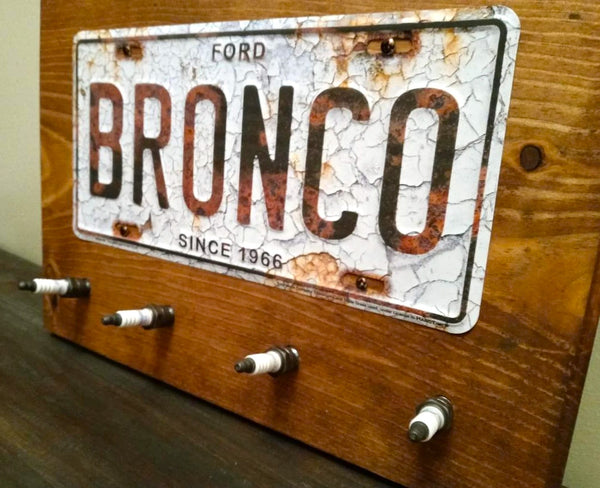 Ford Bronco - License Plate Spark Plug Rack For the Gear Head Lean2 Designs
