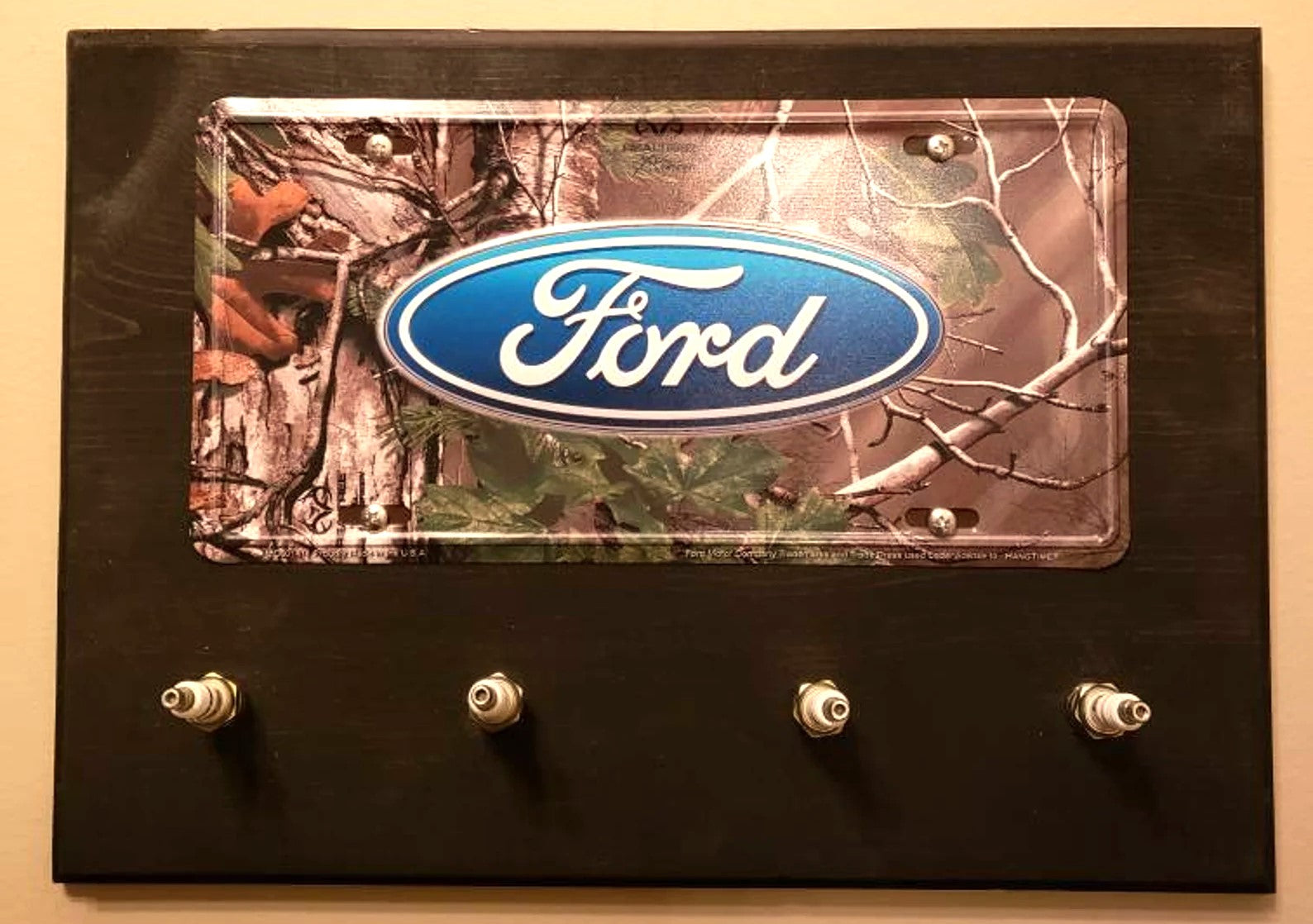 Ford Camo - License Plate Spark Plug Rack For the Gear Head Lean2 Designs