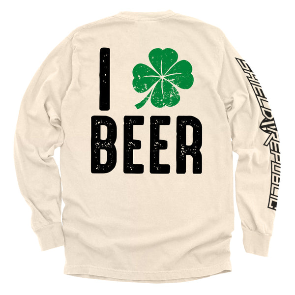 Ivory long-sleeve shirt with back print "I BEER" and green clover graphic