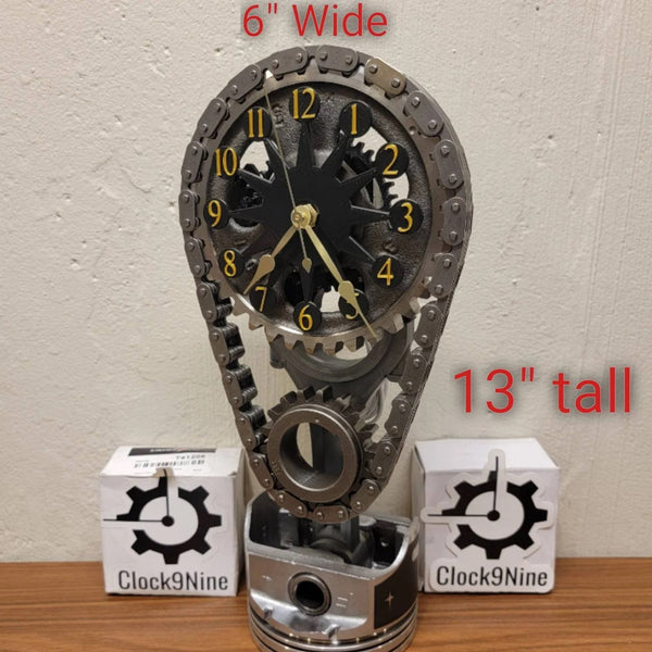 Oldsmobile V8 - Motorized Rotating Gear Clock