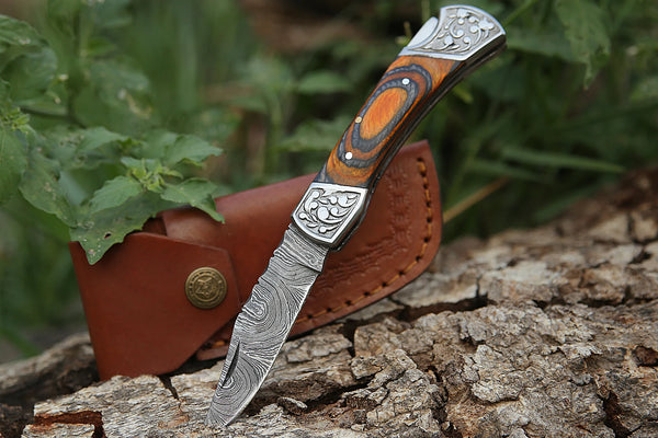 Damascus Steel Folding Pocket Knife – Wood Grain and Black Handle