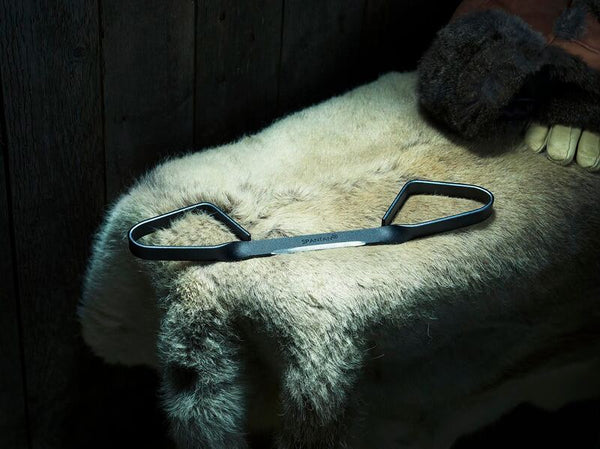Spantan - Double Handled Kindling Cutter For the Outdoorsman Tar River Trading