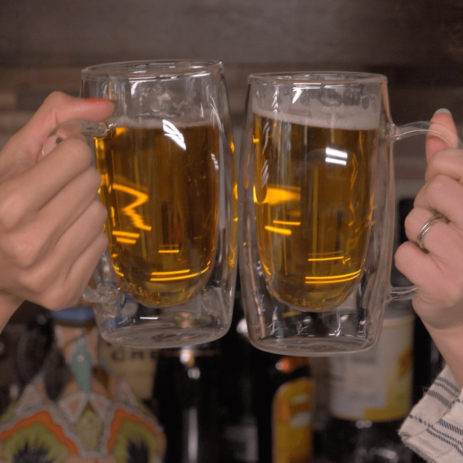 Double Walled Beer Drink Glass Mug with Handle - Set of 4 For the Bar Lemonsoda
